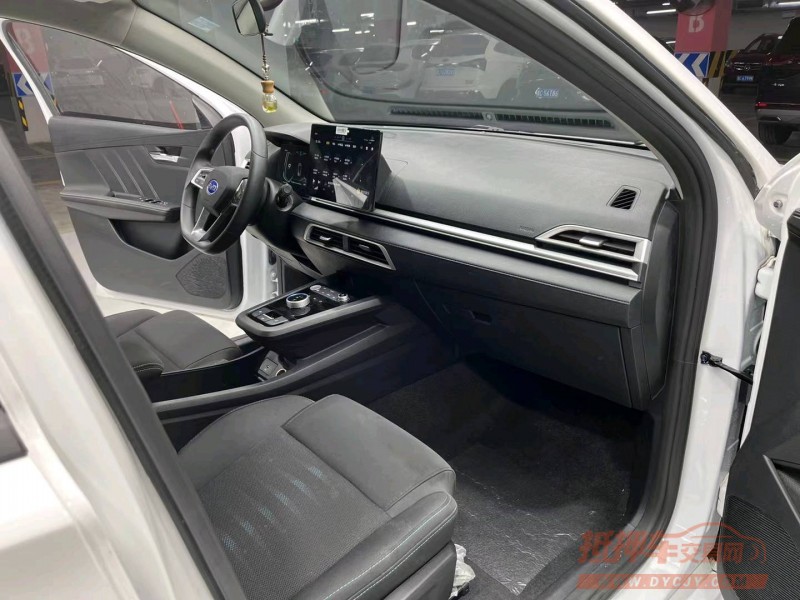 成都21年比亚迪E28