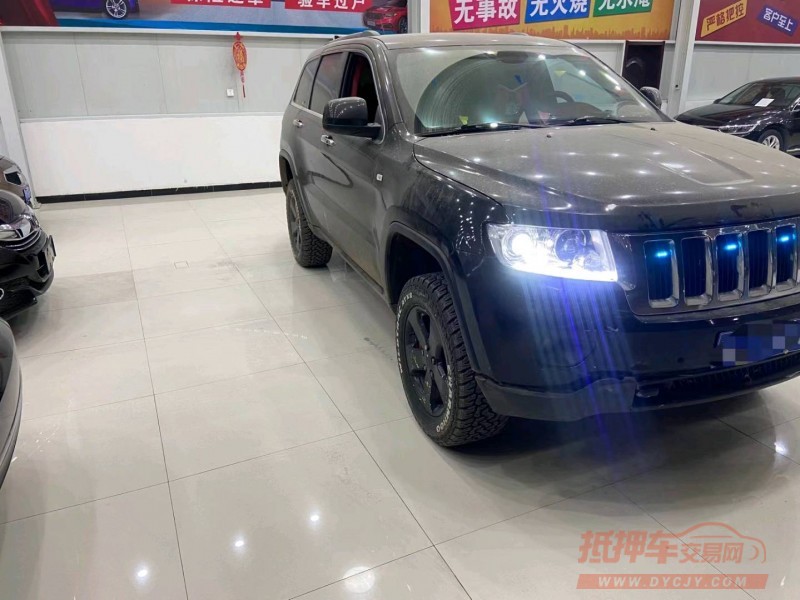 枣庄12年Jeep大切诺基3