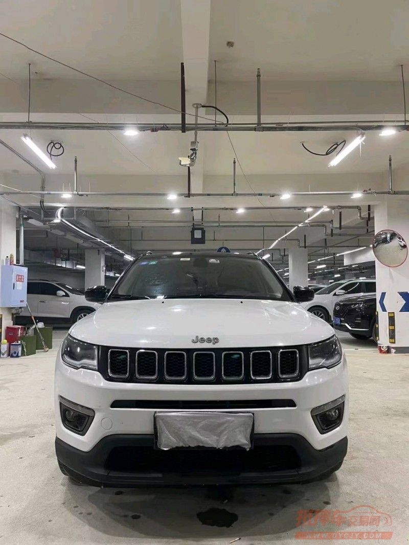 成都19年Jeep指南者8