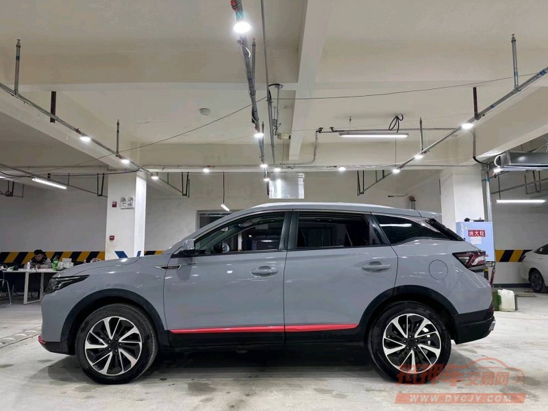 成都22年东风AX7pro7