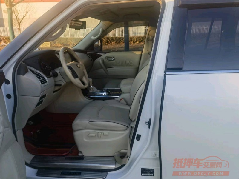 邯郸17年日产途乐8