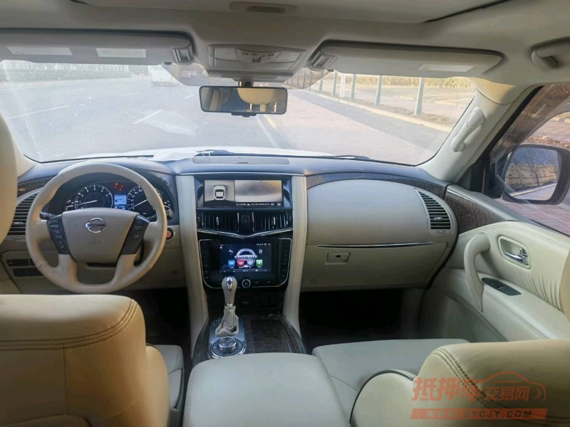 邯郸17年日产途乐2