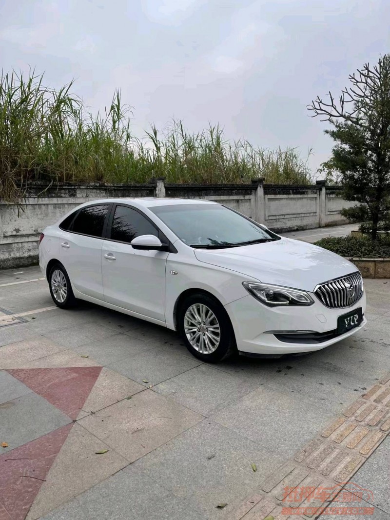 东莞17年别克英朗3