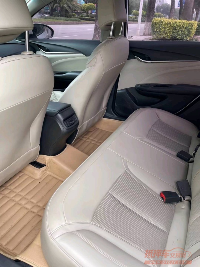东莞17年别克英朗4