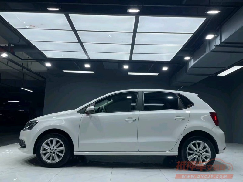 成都15年大众polo8