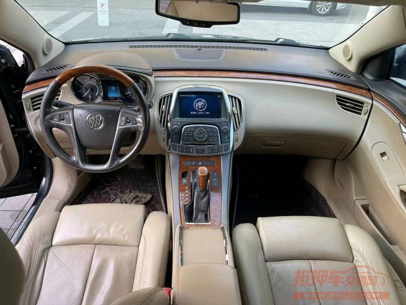 徐州10年别克君越5