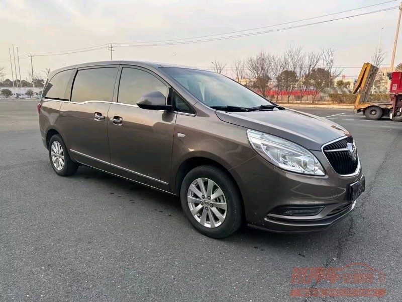 常州19年别克GL82