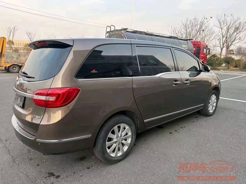 常州19年别克GL81