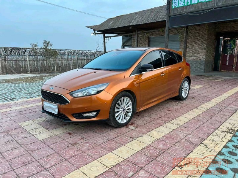 徐州17年福特福克斯6