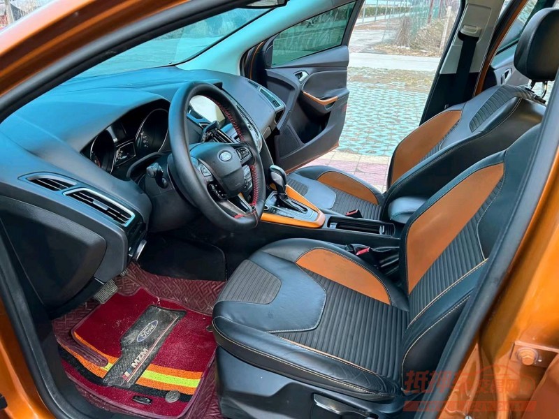 徐州17年福特福克斯2