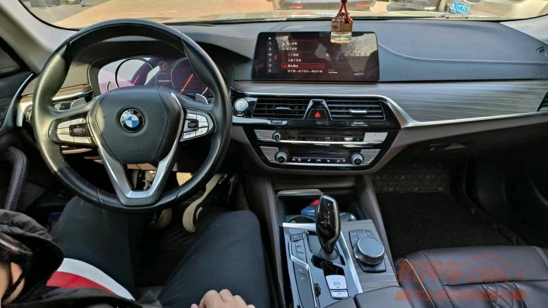 邯郸18年宝马5系3