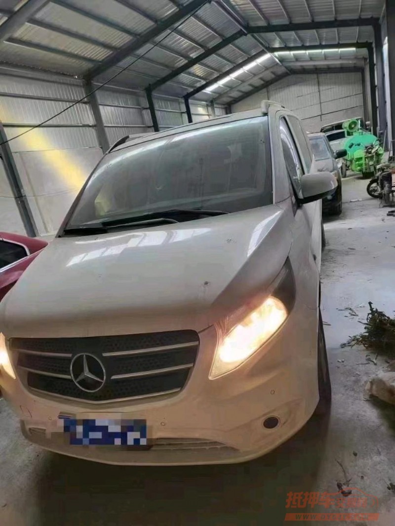 邯郸20年奔驰威霆1