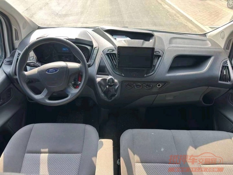 东营17年福特全顺6