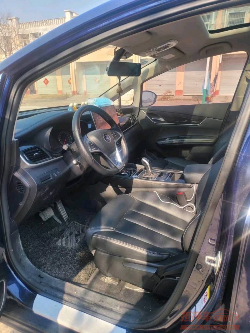 枣庄19年比亚迪宋MAX2