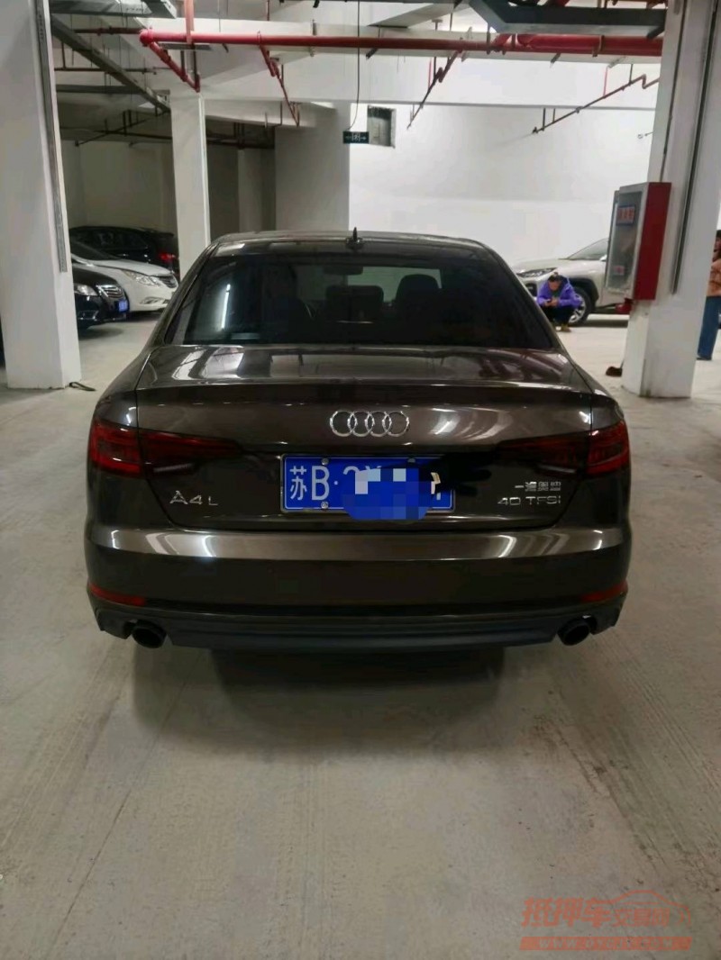 济南18年奥迪A4L8