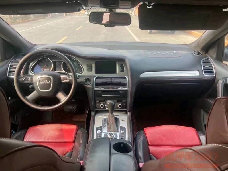 济南11年奥迪Q76