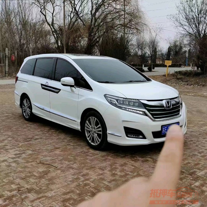 济南16年本田艾力绅7