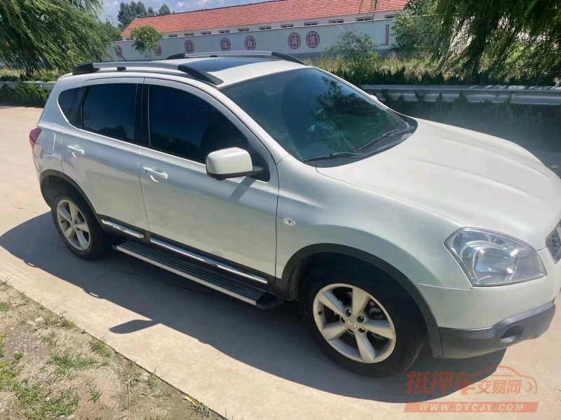 济南11年日产逍客3