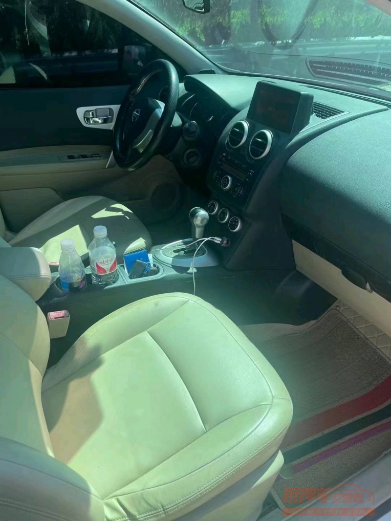 济南11年日产逍客5