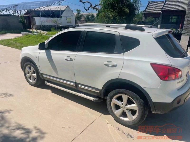 济南11年日产逍客7