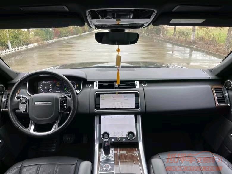 盐城19年路虎揽胜运动3