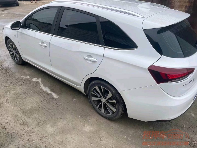 济南19年别克威朗8