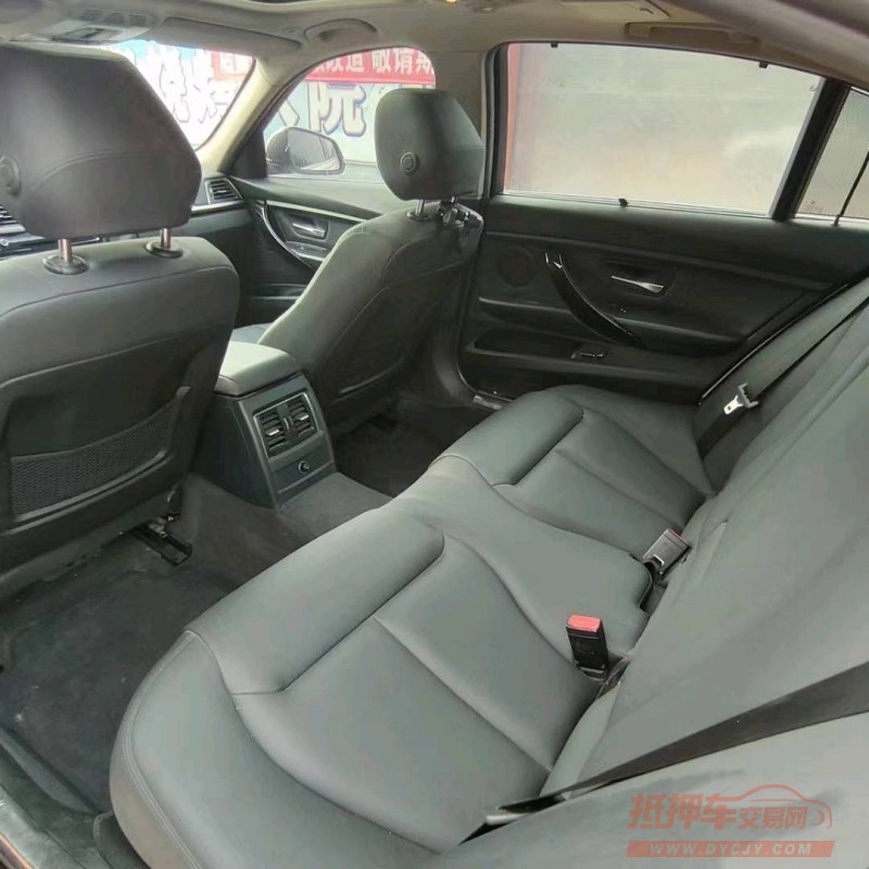 济南16年宝马3系6