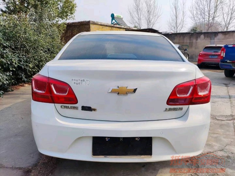 济南15年雪佛兰科鲁兹1