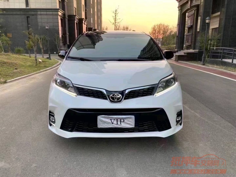 廊坊12年丰田塞纳1