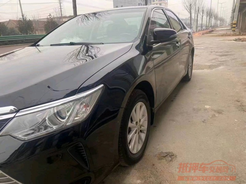 济南17年丰田凯美瑞3