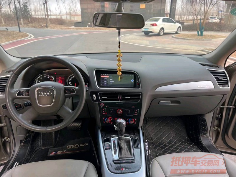 廊坊12年奥迪Q58