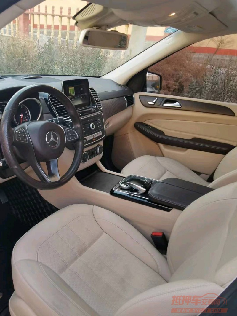 枣庄17年奔驰GLE6