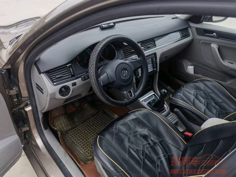 保定15年大众宝来8