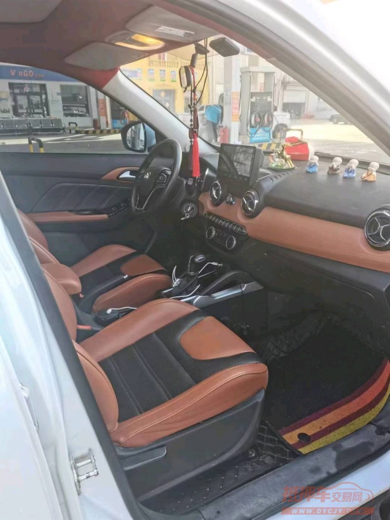 保定18年北汽绅宝X354