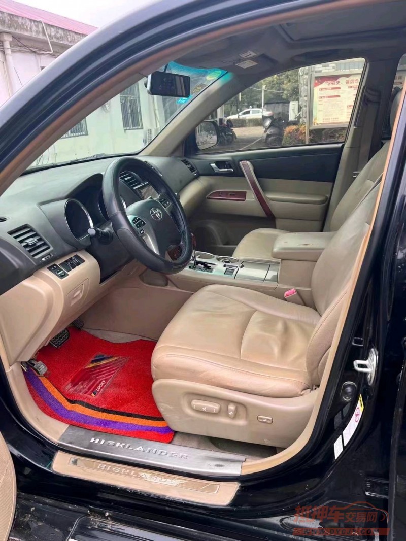 淮南12年丰田汉兰达5