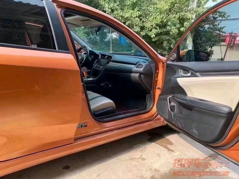 北京16年本田思域6