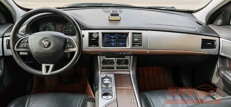 北京14年捷豹XF5