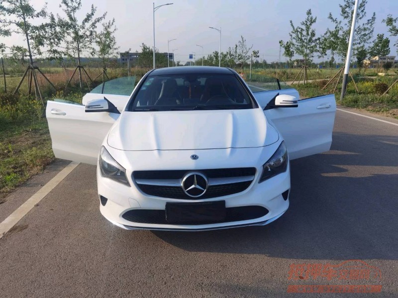 徐州18年奔驰CLA3