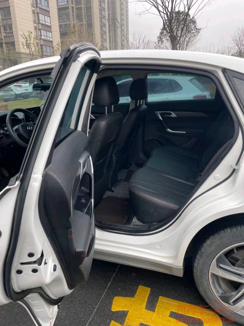 淮南21年北汽新能源EU系列9