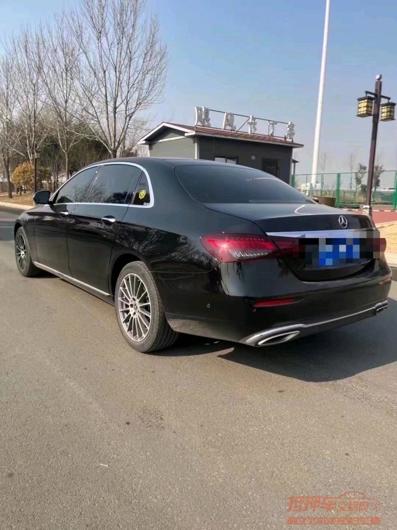 济南21年奔驰E8