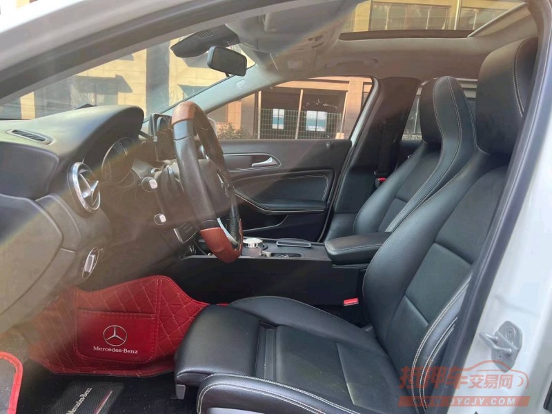徐州17年奔驰GLA5