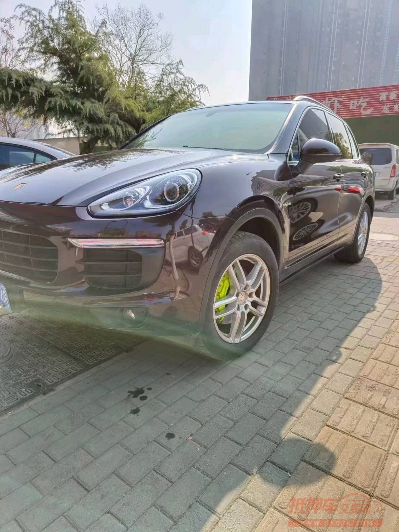 宜昌17年保时捷卡宴4