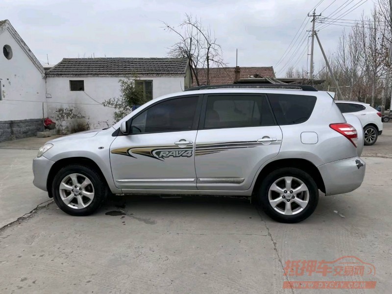 枣庄11年丰田RAV49