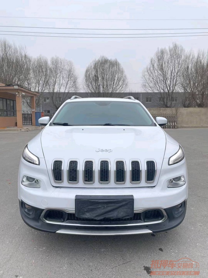 沈阳19年Jeep自由光1