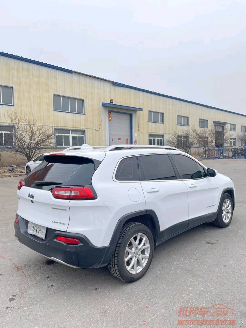 沈阳19年Jeep自由光4