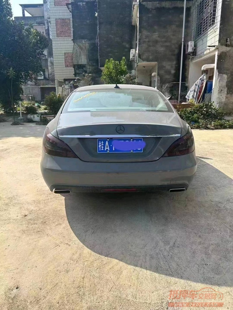 梧州12年奔驰CLS4