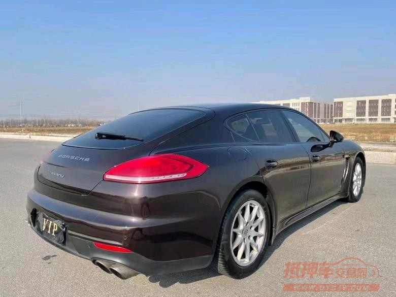 盐城15年保时捷帕拉梅拉9