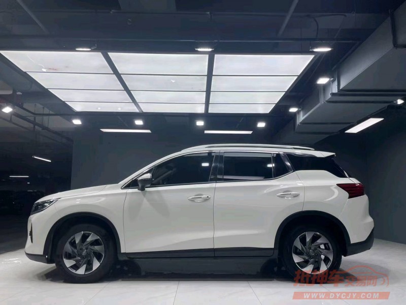 成都20年传祺GS8