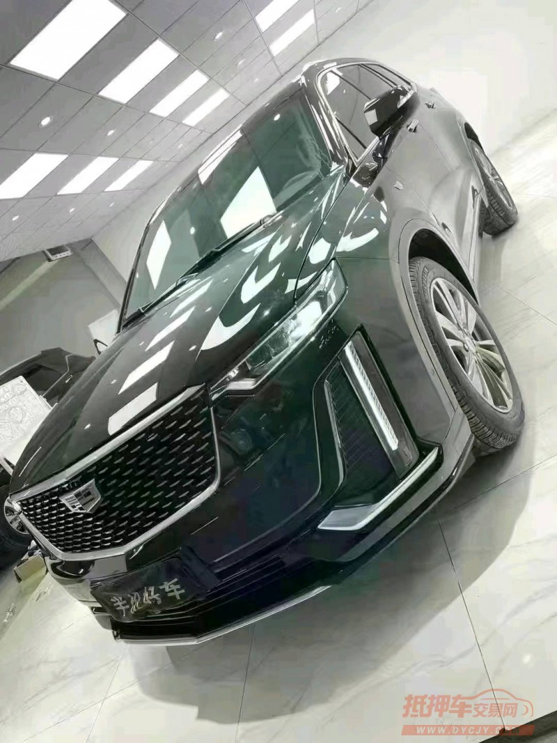 成都20年凯迪拉克XT62