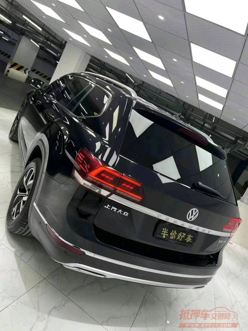 成都19年大众途昂4